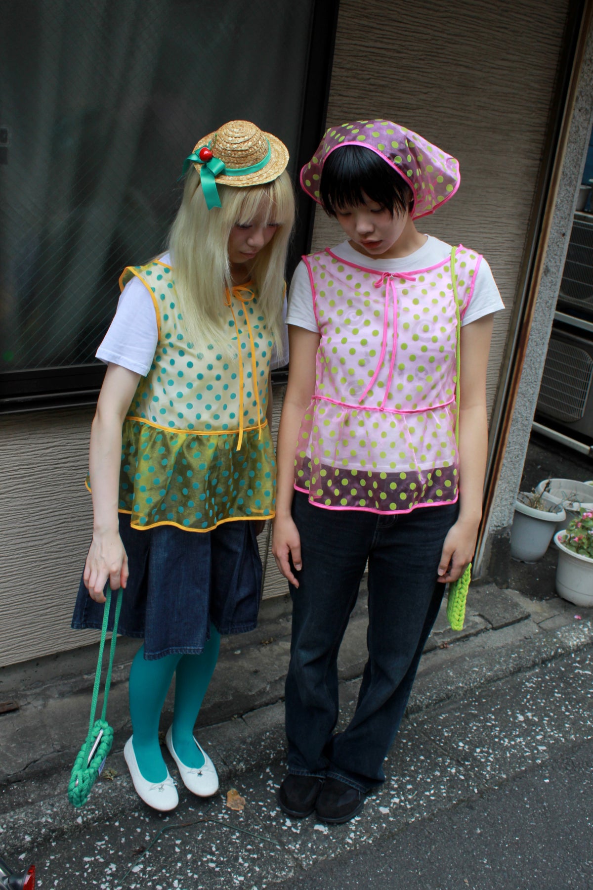 dotted jellyfish vest