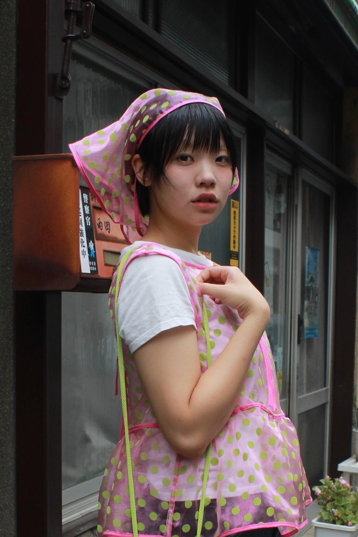 dotted jellyfish vest
